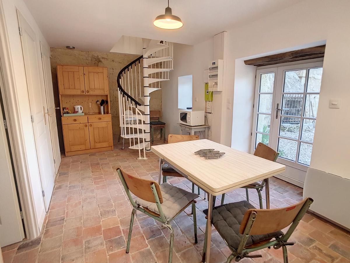 Gite Atypique Au Coeur Du Village - Beauval 5 Min Châteauvieux Extérieur photo